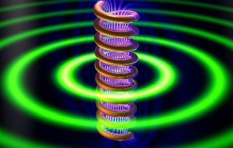 Solenoid Magnet: Ο μαγνήτης αυτός σχεδιάστηκε για να παρέχει Τ μαγνητικό πεδίο στο κεντρικό μέρος του ανιχνευτή, είναι υπεραγώγιμος μαγνήτης με το μικρότερο δυνατό ακτινικό πάχος και σύστημα ψύξης
