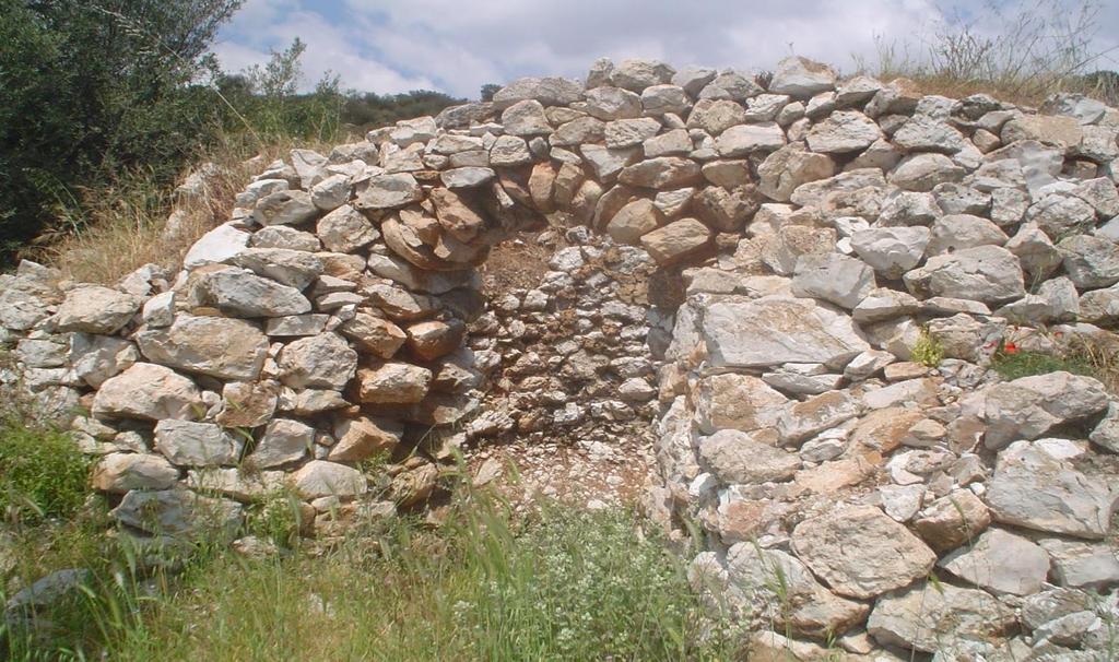Καύσιμος ύλη για ασβεστοποιεία Σε κάποιες περιοχές παλαιότερα λειτουργούσαν τα ασβεστοκάμινα.