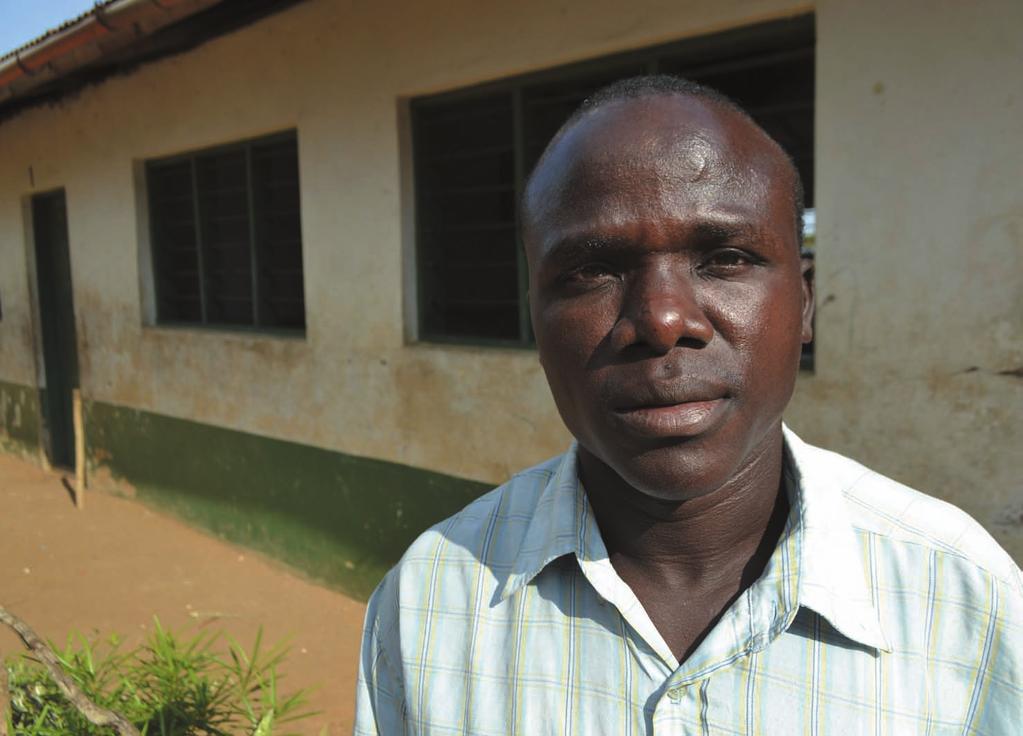 κάρτα 9 O PATROBAS ΑΠΟ ΤΗΝ ΚΕΝΥΑ Ο Patrobas είναι 31 ετών και διδάσκει στο σχολείο Karimboni το οποίο βρίσκεται στην επαρχία Marafa, μια περιοχή που έχει πληγεί σοβαρά από την ξηρασία.
