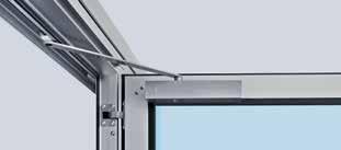 Pēc izvēles ir pieejams arī iebūvēts durvju aizvērējs kopā ar fiksatoru (apakšējais attēls) optimālai aizsardzībai un izcilam