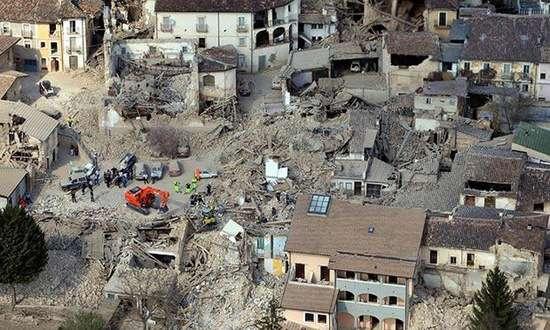 ΜΕΓΑΛΥΤΕΡΟΙ ΚΑΙ ΦΟΝΙΚΟΤΕΡΟΙ ΣΕΙΣΜΟΙ 9 Ρίχτερ στη Λισαβόνα 1755.