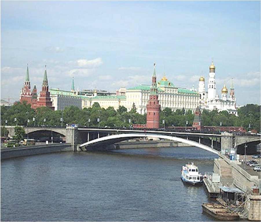 5η ΗΜΕΡΑ: ΜΟΣΧΑ (ΚΡΕΜΛΙΝΟ, ΜΟΥΣΕΙΟ ΚΟΣΜΟΝΑΥΤΩΝ) Σήµερα το πρωί θα επισκεφθούµε το Κρεµλίνο, το σύµβολο της Μόσχας και ολόκληρης της Ρωσίας, που αποτελούσε κατοικία των Ρώσων τσάρων και πατριαρχών.