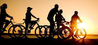 Σκεφτείτε «ΠΡΑΣΙΝΑ» Η ποδηλασία βοηθάει στη διατήρηση καλής φυσικής κατάστασης,