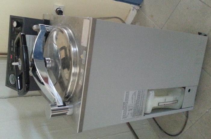 Εικόνα 21: Κλίβανος αποστείρωσης Sanyo Labo Autoclave MLS 3020 4) Μετά την αποστείρωση τα δείγματα μεταφέρονται σε ψυγείο για περίπου μισή ώρα μέχρι να κρυώσουν.