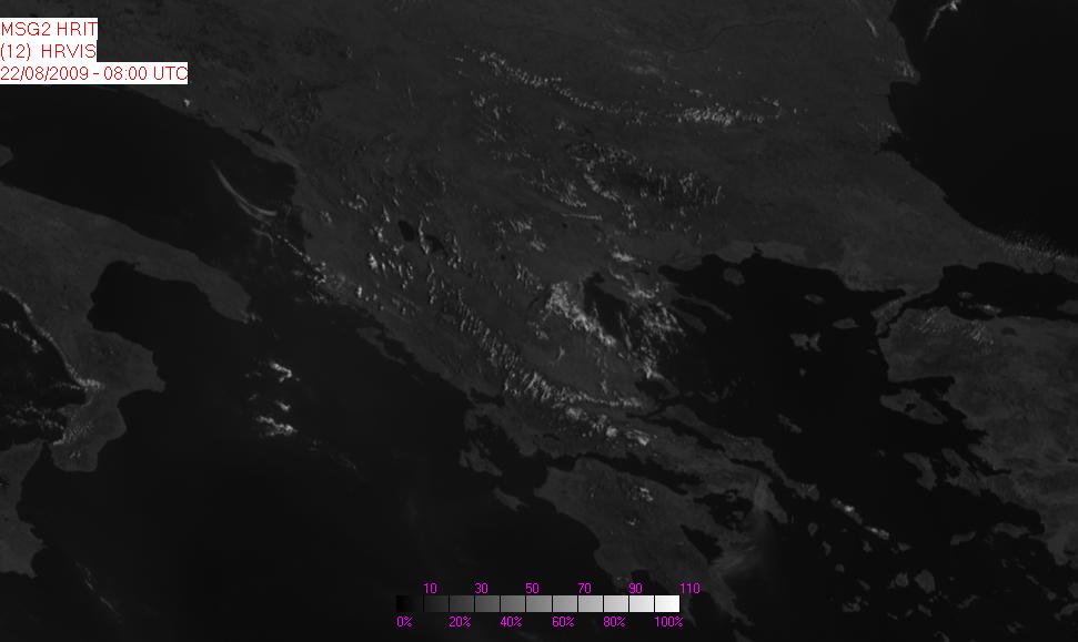 8:00 16:00 α) β) Εικόνα 61: Ορατό κανάλι υψηλής ανάλυσης στις 22 Αυγούστου 2009 στις α) 8:00 και β) 16:00 UTC. Τα νέφη κατακόρυφης ανάπτυξης δείχνονται µε βέλη.
