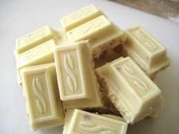 Λευκή Σοκολάτα Υπάρχουν δύο είδη. Με ζάχαρη και χωρίς.