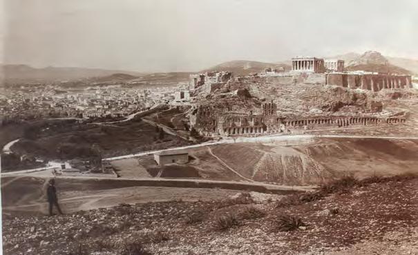 Η Ακρόπολη και η πόλη των Αθηνών από τον λόφο του Φιλοπάππου The Acropolis and