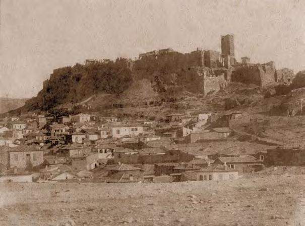Άποψη της παλαιάς συνοικίας του Βρυσακίου, υπό τη σκιά της Ακροπόλεως View