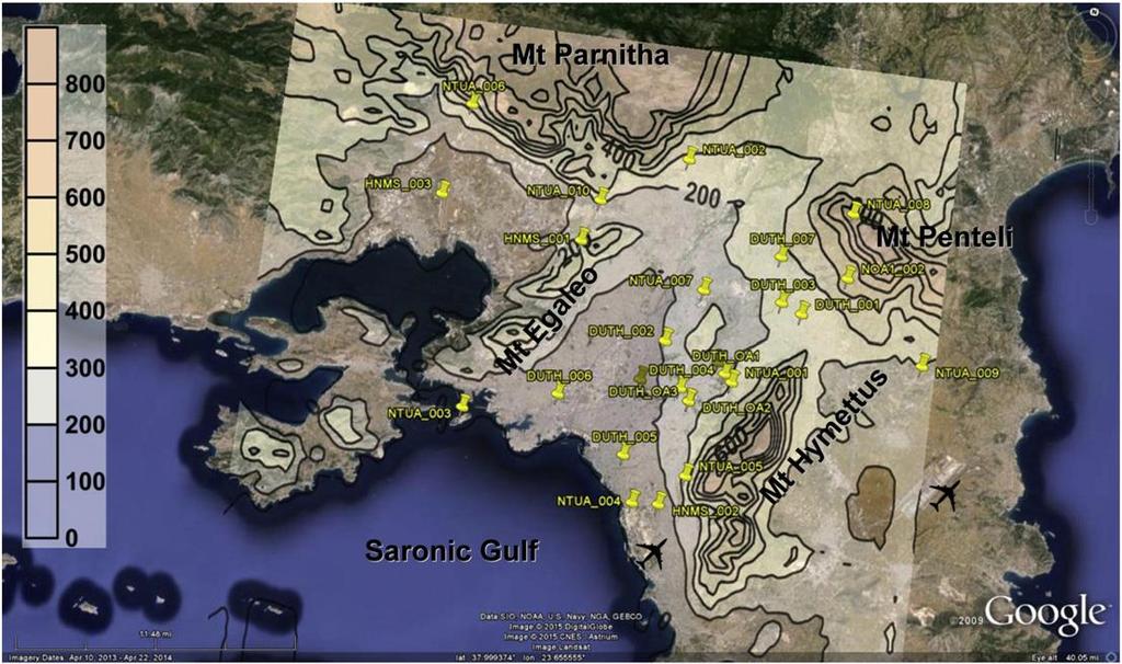 Αιγάλεω (458m) και στα ανατολικά ο Υμηττός (1026m) και η Πεντέλη (1107m), ενώ στα νότια βρέχεται από τον κόλπο του Σαρωνικού.