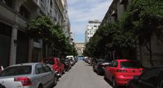 Η πόλη οφείλει να εξασφαλίζει στους κατοίκους της τις απαραίτητες και αναγκαίες προϋποθέσεις για στοιχειώδη ποιότητα διαβίωσης.