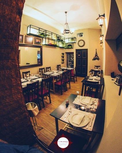 Bistrot La Brasserie de Patras Chef : Stathis Kokkalis Αράτου 5, 26221 Πάτρα / Aratou 5, 26221 Patras Κρατήσεις /Réservations: Τηλ / tél : 26140 07691 ΓΑΛΛΙΚΟ ΜΕΝΟΥ 21 ης Μαρτίου 2017 / MENU FRANÇAIS