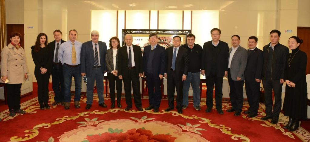 Sun Yunlong, επισκέφθηκαν τον Πρόεδρο του ΤΕΙ Αθήνας, κ. Μιχάλη Μπρατάκο και τον Αναπληρωτή Προέδρου, κ.