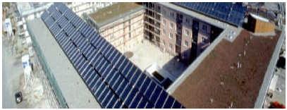ΚΕΦΑΛΑΙΟ 3 ΜΑΡΟΚΟ Σχήµα 3.4 Ηλιακά συστήµατα στην οροφή κτιρίου Το Μαρόκο στηρίζει την διάδοση των ηλιοθερµικών συστηµάτων προκειµένου να αναπτυχθούν εναλλακτικές λύσεις στην παροχή ενέργειας.