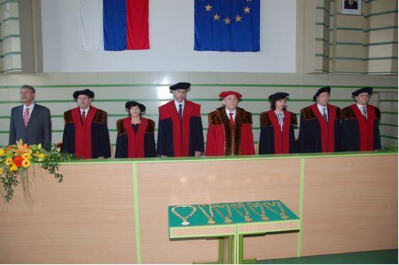 v Košiciach zvolil v tajnom hlasovaní na svojom zasadnutí dňa 25. novembra 2010 a ktorého 17. 1. 2011 s účinnosťou od 1.