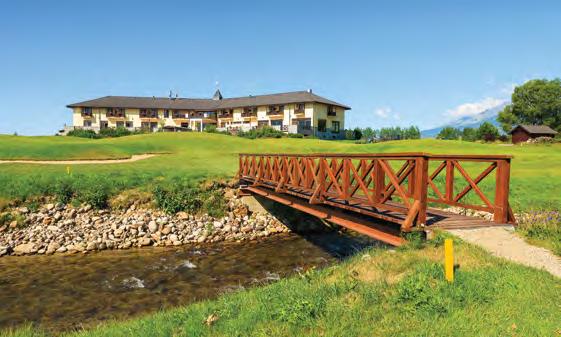 TURISTICKÉ CHODNÍKY Okolie Štrbského Plesa ponúka mnoho možností na turistiku a je východiskovým bodom pre viacero turistických chodníkov.