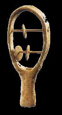 Πλαταγή Ένα από τα πρώτα παιχνίδια που έπαιζαν τα μωρά στην αρχαιότητα ήταν «η πλαταγή», μια πήλινη κουδουνίστρα, που την