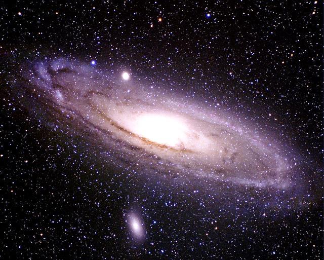 Ανδρομέδα (M31).