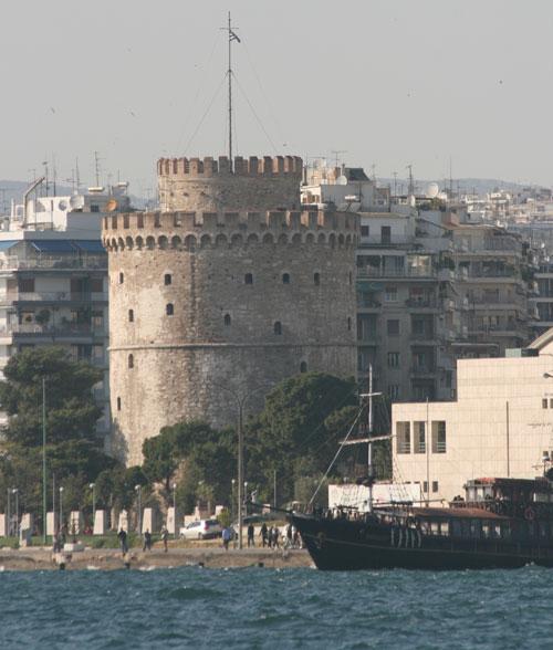 ΕΙΣΑΓΩΓΗ α) Η ιστορία της Θεσσαλονίκης Η Θεσσαλονίκη είναι η δεύτερη μεγαλύτερη πόλη της Ελλάδας και πρωτεύουσα του Νομού Θεσσαλονίκης.