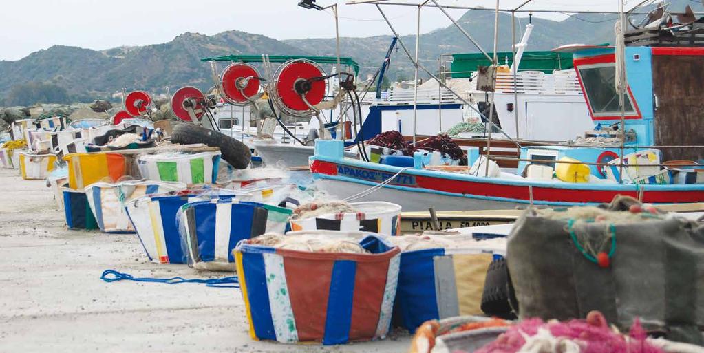 ΠΛΗΡΟΦΟΡΙΕΣ ΓΙΑ ΤΟΥΣ ΛΑΤΡΕΙΣ ΤΗΣ ΘΑΛΑΣΣΑΣ: Οι πιο γνωστές παραλίες του Κάτω Πύργου είναι: «Το Ωμέγα», «Οι Αποθήκες» και «Το Κρυονέρι».