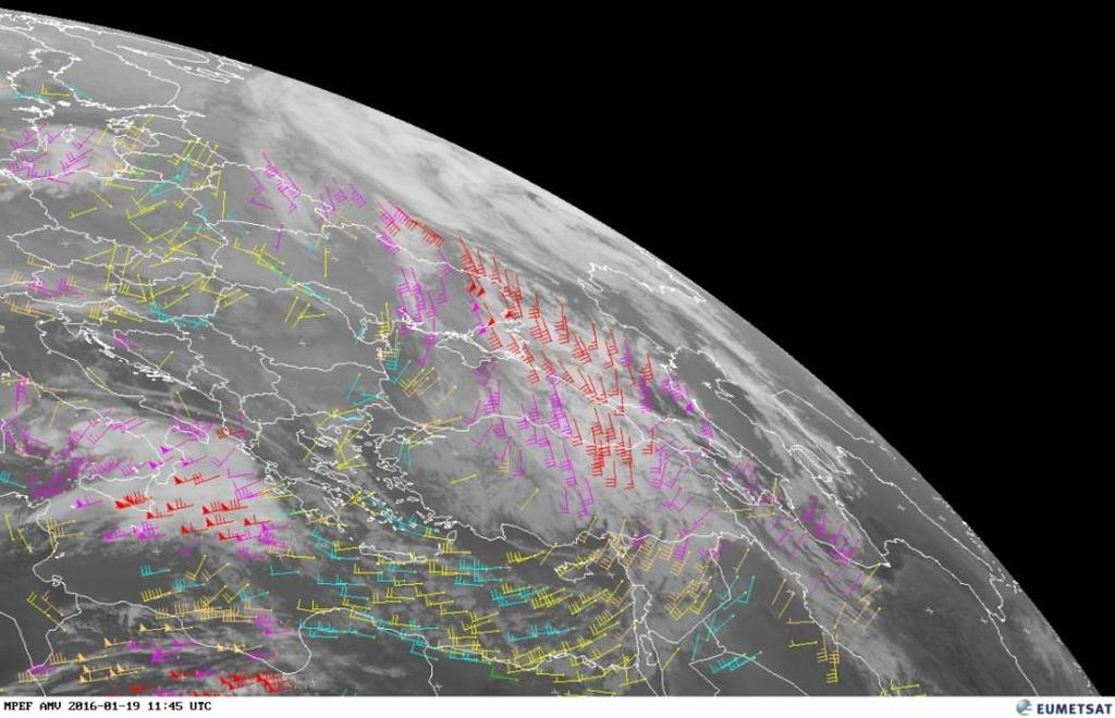 102 Δορυφορική Εικόνα 26. IR10.8, ημέρα D4, 12:00 UTC [πηγή EUMETSAT]. Το ψυχρό μέτωπο και η κατεύθυνση κίνησης του φαίνονται με μπλε χρώμα, του θερμού με κόκκινο και του συνεσφιγμένου με μωβ.