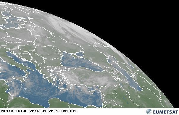 107 Κατά τη διάρκεια της ημέρας D5 στις 12:00 UTC, παρατηρείται ότι η πρόσκαιρη επιδείνωση του καιρού στην Ελλάδα με την έλευση του θερμού μετώπου σταδιακά υποχωρεί.