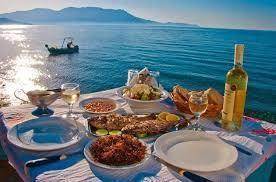 Μεσόγειος πλούσια σε διατροφικές αξίες και γεύσεις και οι μυρωδιές όλου του κόσμου στο πιάτο σας!