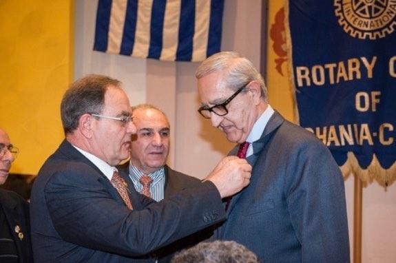 Το 1990-1993 ήταν µέλος της ΚΕ της ΝΔ και µέλος της επιτροπής του Προγράµµατος Υγείας.