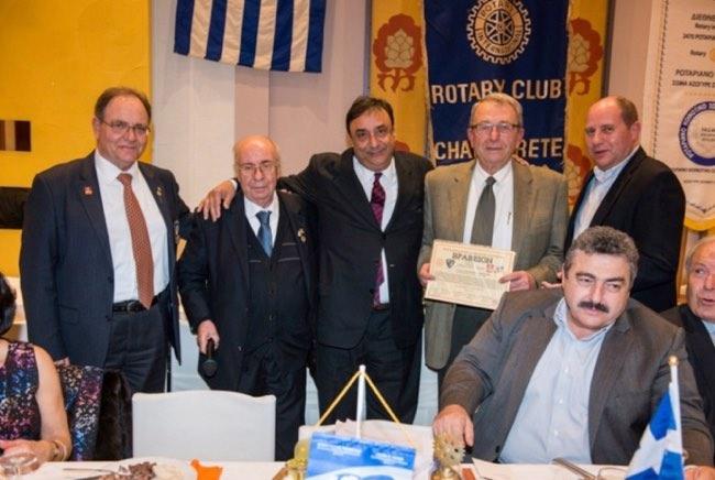 συγγραμμάτων, 80 δημοσιεύσεων σε ξενόγλωσσα περιοδικά και στη Διεθνή Βάση Δεδομένων Medline Pubmed, καθώς επίσης και ως διοργανωτής 60 συνεδρίων και συμμετοχής του σε άλλα 210 Ελληνικά και Διεθνή, 2)