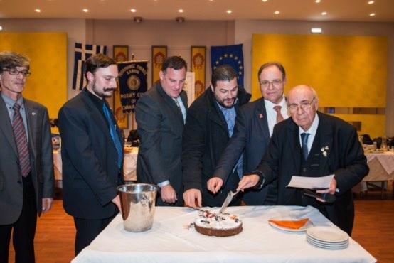 Εµµανουήλ Παπαδάκης.