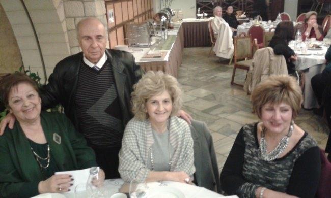 «Ακάλι», για φιλανθρωπικούς σκοπούς.