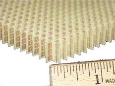 θωηνληθώλ θξπζηάιιωλ (left) The diameter of the solid core at the