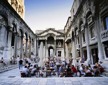 6 ΗΜΕΡΑ:SIBENIK-TROGIR-SPLIT-169 km.