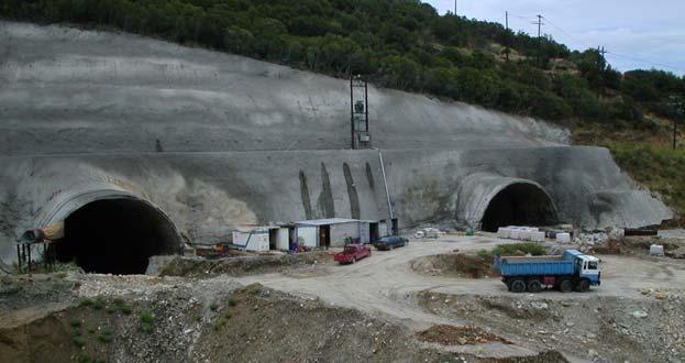 ΕΙΣΑΓΩΓΗ Οι σήραγγες Ασπροβάλτας βρίσκονται στη Βόρεια Ελλάδα, στην περιοχή της Ασπροβάλτας, 80km περίπου ανατολικά της Θεσσαλονίκης (Εικ.1).