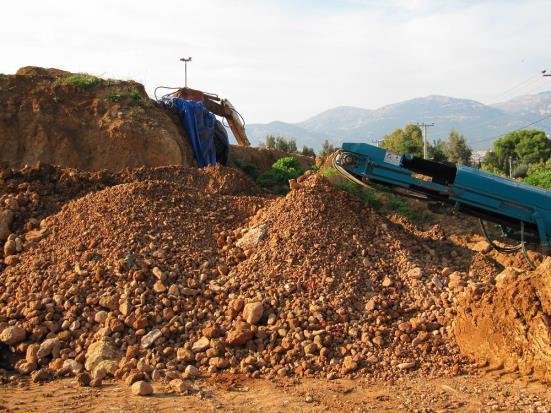 2.2.2.3 Απόβλητα εκσκαφών Στη κατηγορία αυτή ανήκουν τα μητρικά χώματα εκσκαφών, η άμμος, το χαλίκι, οι πέτρες καθώς και άλλα υλικά που προκύπτουν από εκσκαφές.