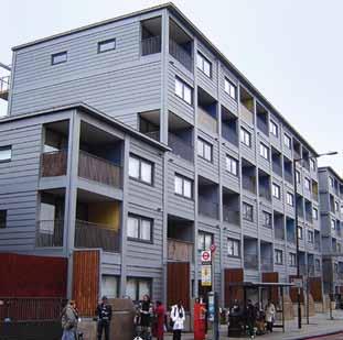 (аутори: АХММ (AHMM)) Fig. 5. Raines Court, London, 2003.