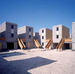 16. Quinta Monroy, Iquique, 2004. (authors: Elemental) - basic and extended model 2.