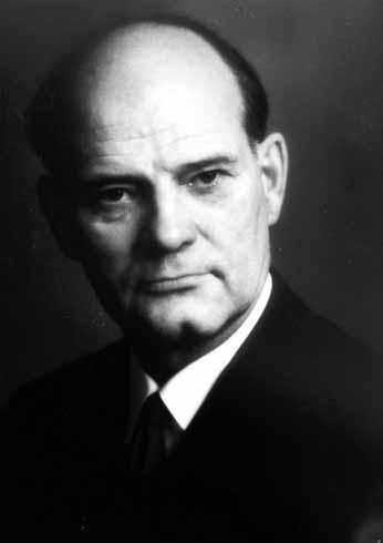 N. Riiber he received his doctor degree in 1937, moved to eidelberg in 1938 where he studied with the Nobel laureate Richard Kuhn until he was appointed Professor in rganic Chemistry at NT in 1939,
