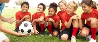 Είναι αποδεδειγμένο ότι η συστηματική άθληση βοηθά στη βελτίωση της φυσικής κατάστασης του παιδιού καθώς και στο να διατηρεί ένα υγιεινό τρόπο ζωής.