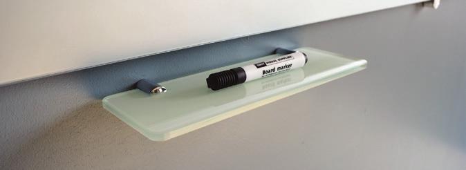 Beschreibbare Projecktions Glastafeln Glastafel geeignet für projektion und für Weißwandtafel Marker. Schlankes esign mit schönen Aufhängpunkten; Projektion mit Stil.