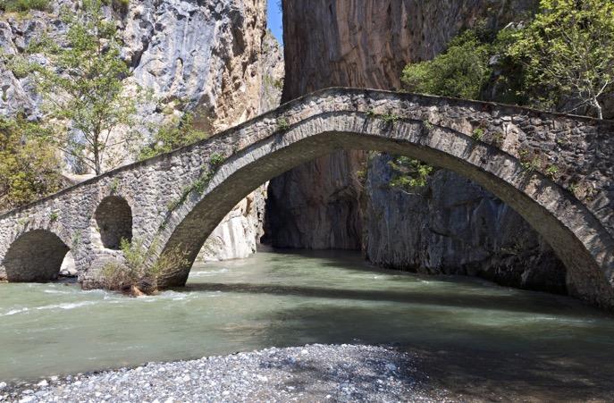 ΠΑΜΕ ΓΡΕΒΕΝΑ.