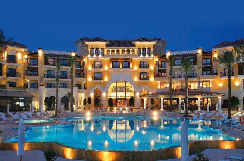 Hotelski hoteli Grupacii Piπuva: M-r Aneta Korobkina dopisnik od Moskva Vo razgovorot so edni moi prijateli, kade se ubeduvavme koj hotelski brend e najgolem, stana zbor i za najgolemite hotelski