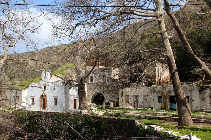 εικ.37 Η Μονή της Αγιάς είναι αφιερωμένη στη Θεοτόκο και χρονολογείται το 1559 εικ.38 Το καμαροσκεπές παρεκκλήσι της Αγίας Θεοκτίστης της Λεσβίας, ( Αγία Εύρεση ) εικ.