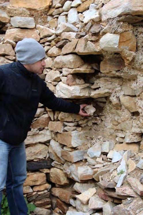 προσδιοριστεί η θλιπτική αντοχή του κονιάματος, η οποία γίνεται έμμεσα, υπολογίζοντας την εφελκυστική αντοχή του, μέσω της μεθόδου των