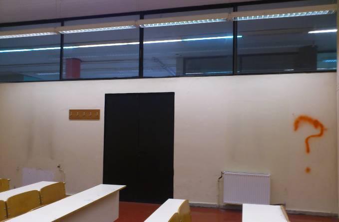 Εικόνα 1: Αίθουσα Β - ΝΟΠΕ 1.1.3 Αίθουσα Τυπογραφείου Θα χρωματιστούν τοπικά οι κάθετες επιφάνειες όπου εμφανίζονται συνθήματα.