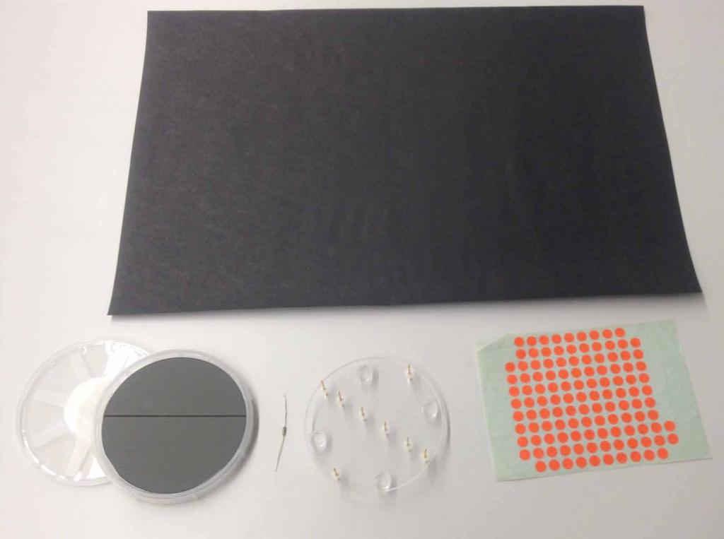 Q1-2 Experiment Greek (Greece) Λίστα υλικών (1) (2) (4) (3) (5) Εικόνα 1: Πρόσθετος εξοπλισμός για το πείραμα αυτό. 1. Αγώγιμο χαρτί επενδεδυμένο με γραφίτη 2.