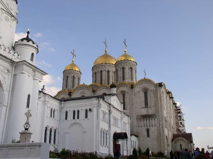 8η ΗΜΕΡΑ: ΣΟΥΖΝΤΑΛ - ΖΑΓΚΟΡΣΚ - ΜΟΣΧΑ Πρωινή αναχώρηση για την ιστορική πόλη Ζαγκόρσκ, που απέχει 71 km από τη Μόσχα και θεωρείται το "Βατικανό
