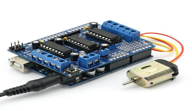 Επιπλέον, στην γλώσσα του Arduino κάθε πρόγραμμα αποτελείται από δύο βασικές ρουτίνες ώστε να έχει την γενική δομή: Η βασική ρουτίνα setup() εκτελείται μια φορά μόνο κατά την εκκίνηση του