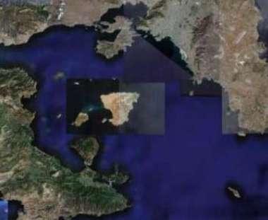 Γενικές πληροφορίες_ Αίγινα Στέγαση Η Αίγινα βρίσκεται στη μέση του Σαρωνικού κόλπου. Είναι το κοντινότερο στην Αττική νησί, μέτριο σε μέγεθος.