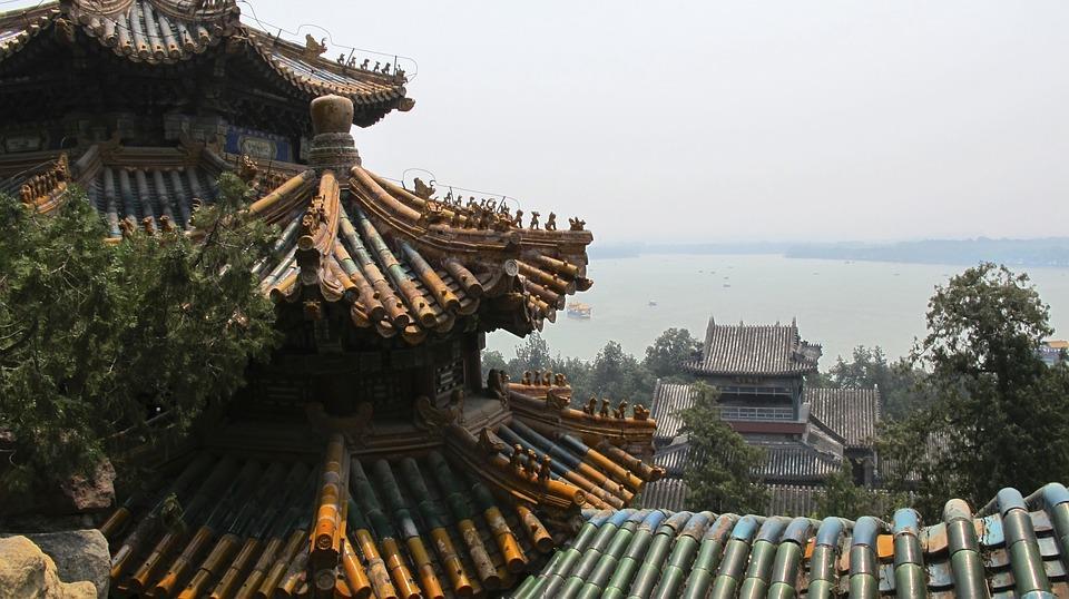 Θα περπατήσουμε ανάμεσα στα μικρά γκρίζα σπιτάκια, με τα γραφικά σοκάκια για να γνωρίσουμε το παραδοσιακό Πεκίνο.