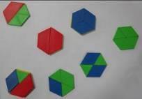 Άλγεβρα - Να ονομάζει, περιγράφει, ταξινομεί τρισδιάστατα γεωμετρικά σχήματα (σφαίρα, κύλινδρος, κώνος, πυραμίδα, κύβος, παραλληλεπίπεδο) - Να συγκρίνει και ταξινομεί αντικείμενα σύμφωνα με κάποιο